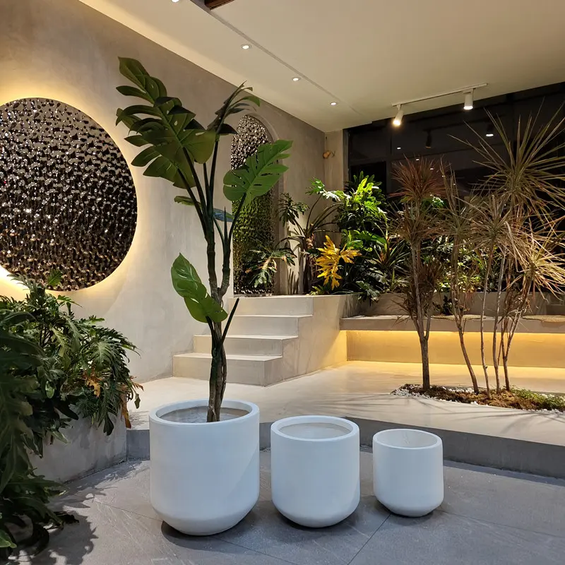 Large_planter_pot_33_1.webp