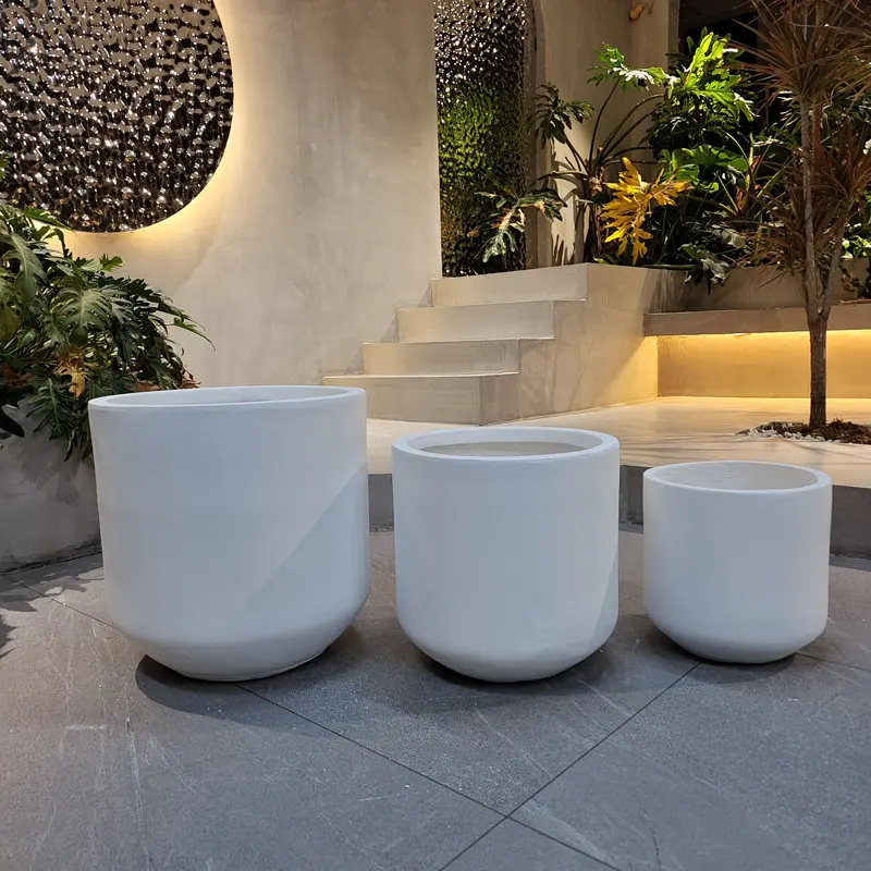 Large_planter_pot_33_3.webp